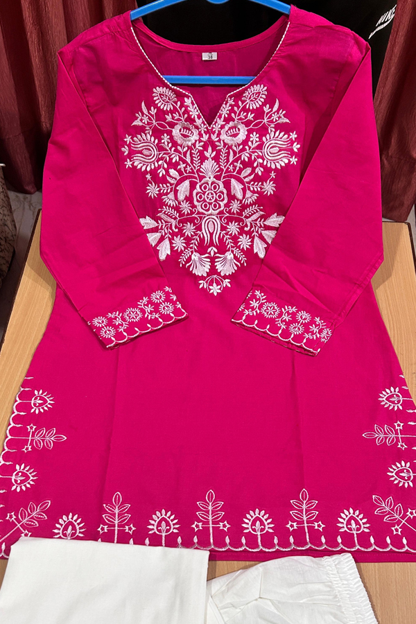 Feel sleeves Embroidery