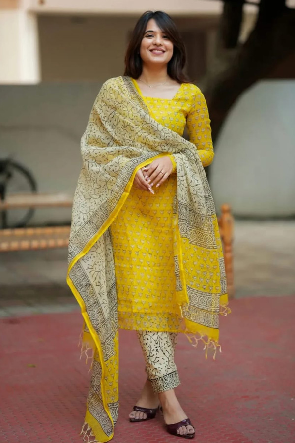 Premium kotadoriya with Kota Doriya Dupatta